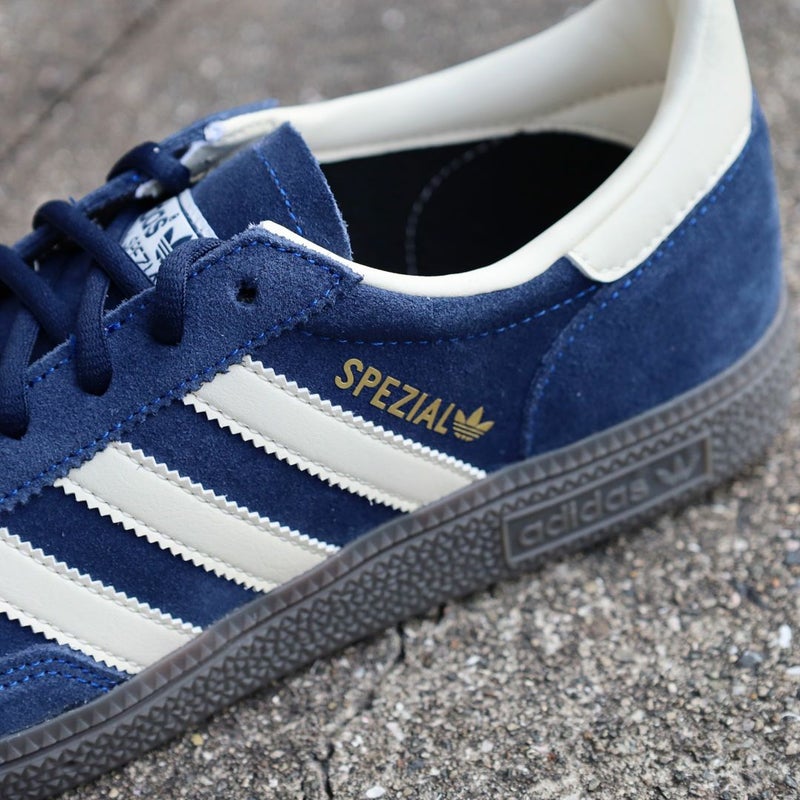 Ya2/アディダスADIDAS/スニーカー/ハンドボールスペツィアルシューズ/IF7087/レディースメンズ【正規取扱】