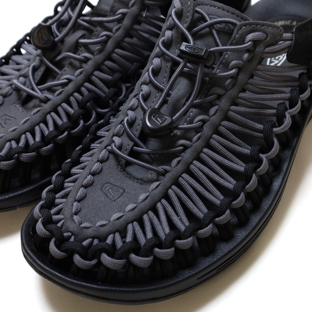 キーン KEEN/ユニーク UNEEK/サンダル