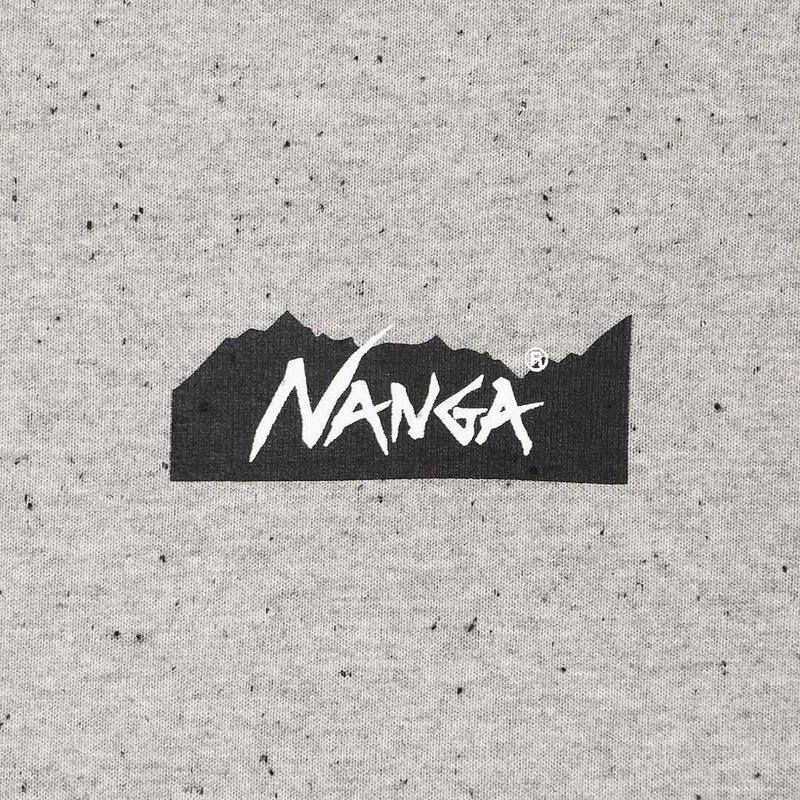 Ya2/ナンガNANGA/カットソーTシャツ/エコハイブリッドボックスロゴエンブロイダリーTシャツ/NW2411-1G804/メンズ【正規取扱】